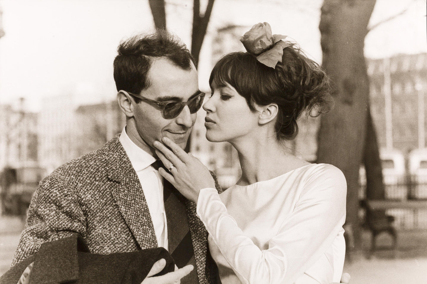 Anna Karina und Jean-Luc Godard frisch verheiratet, 1961 | Foto: Jean-Claude Sauer (1935–2012, FR) | OstLicht Vintage Photo Sale